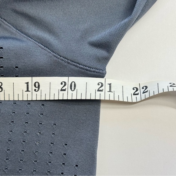 Gymshark Sweat Seamless Long Sleeve Crop Top Evening Blue Size Large - Picture 6 of 9